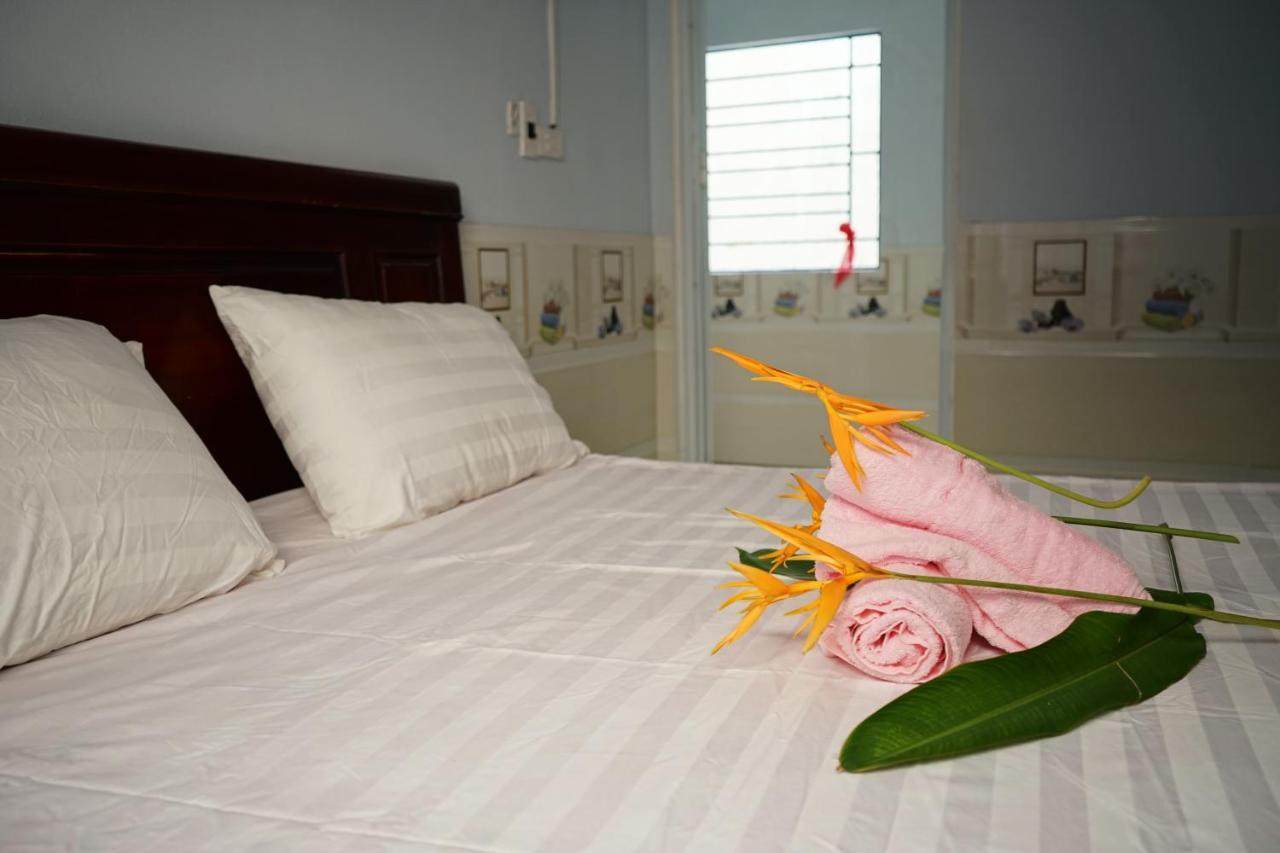Bai Huong Homestay Хойан Экстерьер фото