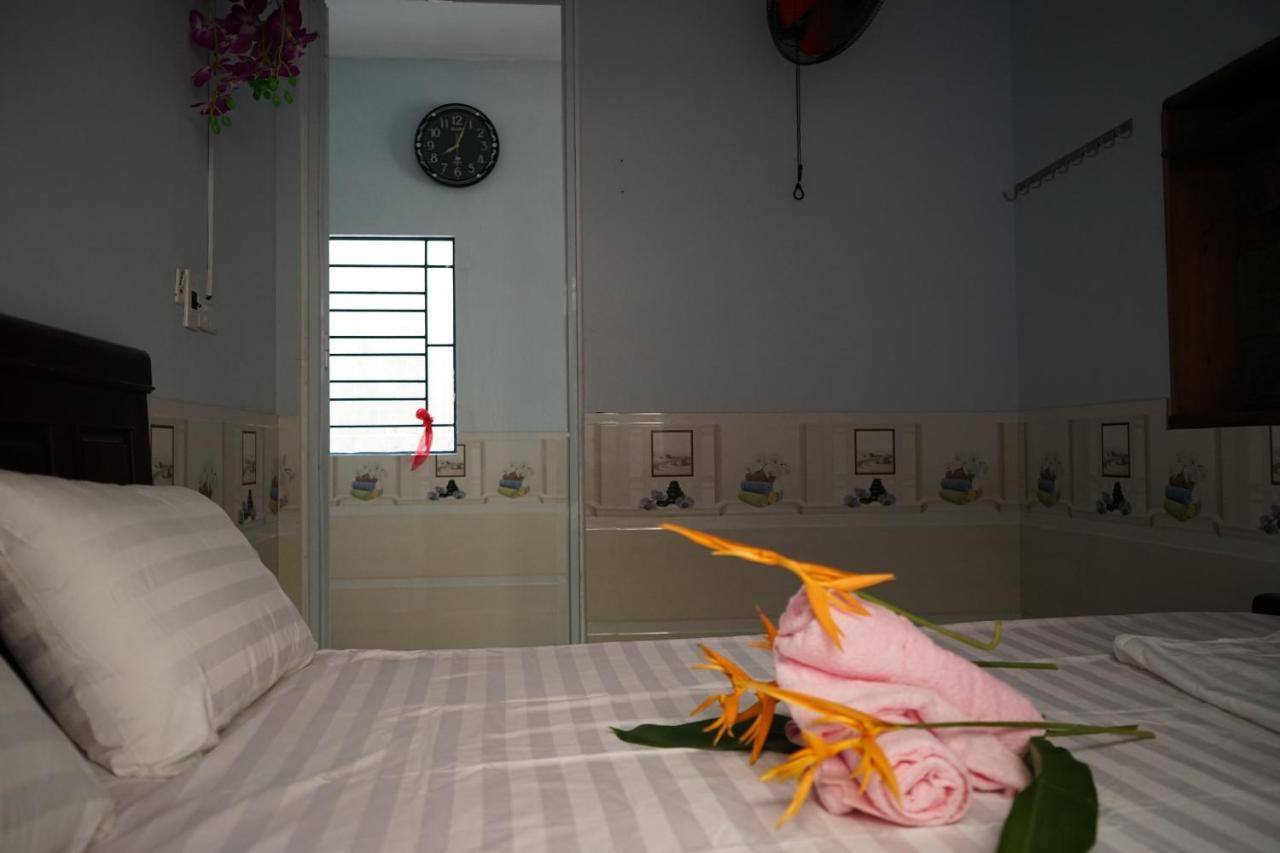 Bai Huong Homestay Хойан Экстерьер фото
